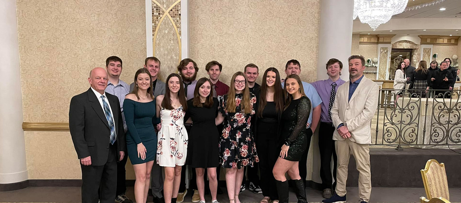 Bowling teams finish strong at Nationals!