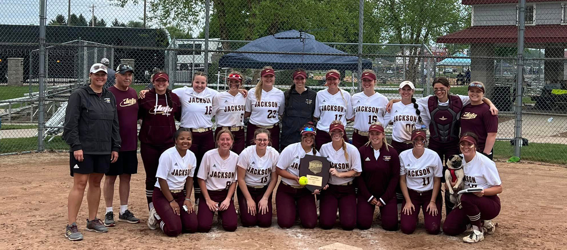 Congratulations to our Jets softball team members for receiving NJCAA/MCCAA season awards!